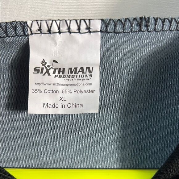 NWOT Arizona Diamondbacks Sixth Man Short Sleeve Hooded Tee 0617 - Picture 4 of 9